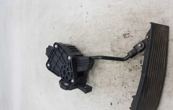 Honda Accord Accelerator throttle pedal 19888007710