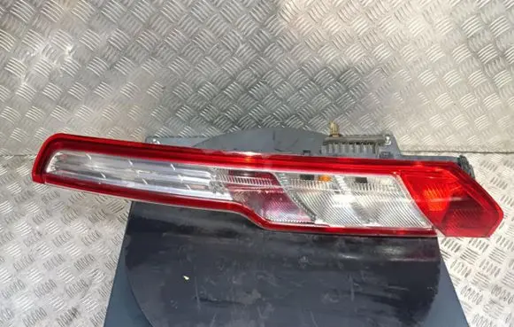 Ford Tourneo Custom Rear/tail lights