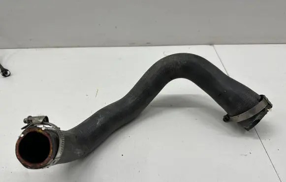 Land Rover Discovery 5 Intercooler hose/pipe FK626F074CA