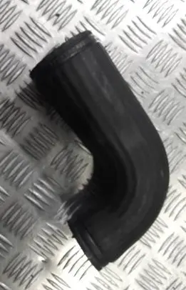 Volvo V70 Intercooler hose/pipe