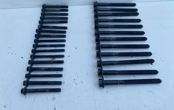 Volvo V70 Oil sump