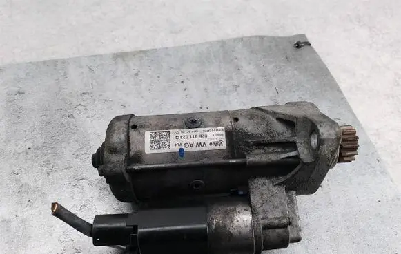 Volkswagen PASSAT B7 Starter motor 02E911023Q