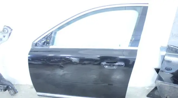 Volvo S80 Front door