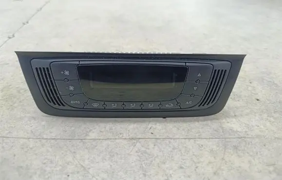 Seat Ibiza IV (6J,6P) Climate control/heater control trim 6J0820043E