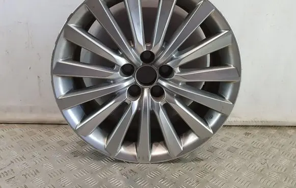Lexus LS 460 - 600H R19 alloy rim 4261A50140 4261A50141 4261A50150