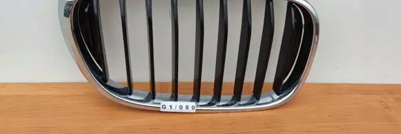 BMW 7 G11 G12 Front bumper upper radiator grill 51137357012