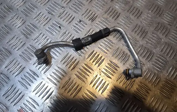 Mercedes-Benz S W221 Coolant pipe/hose A2782001051