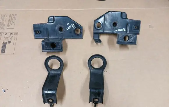 Toyota Auris E180 Radiator mount bracket