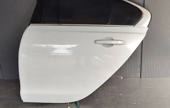 Jaguar XE Rear door XE760DRZWI