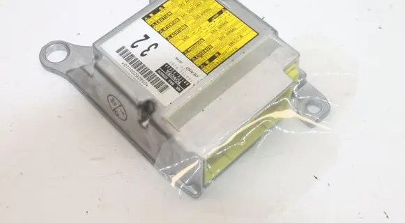 Toyota RAV 4 (XA40) Airbag control unit/module 8917042430