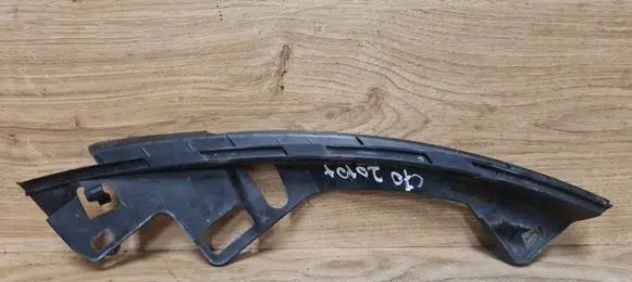 Volvo C70 Front bumper mounting bracket 31214873