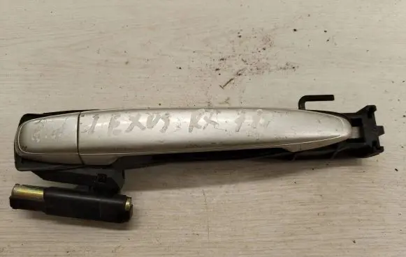 Lexus RX 330 - 350 - 400H Rear door exterior handle