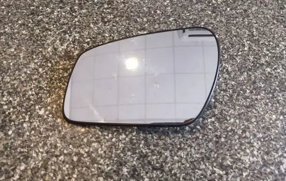Ford Focus Wing mirror glass 