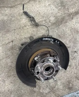 KIA Sorento Rear wheel hub