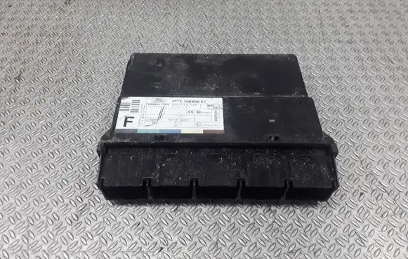 Ford Focus Comfort/convenience module 1S7T15K600FC
