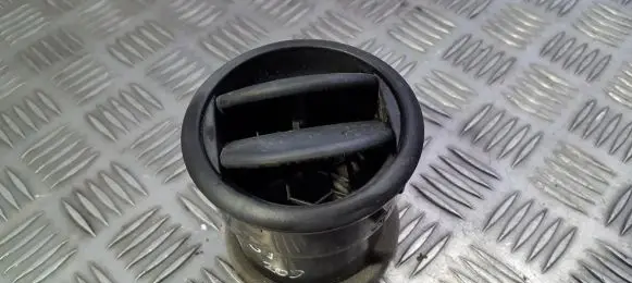 Mazda 2 Dash center air vent grill