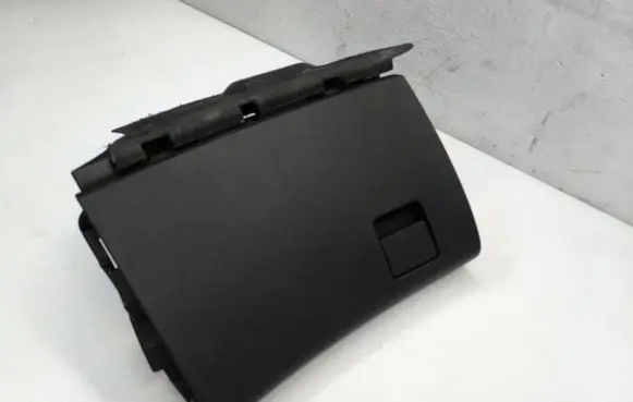 Opel Insignia A Glove box