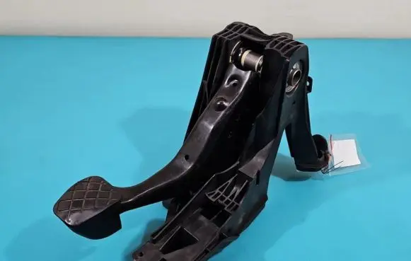 Volkswagen Caddy Pedal assembly 5R4721058 IMPRK1398928