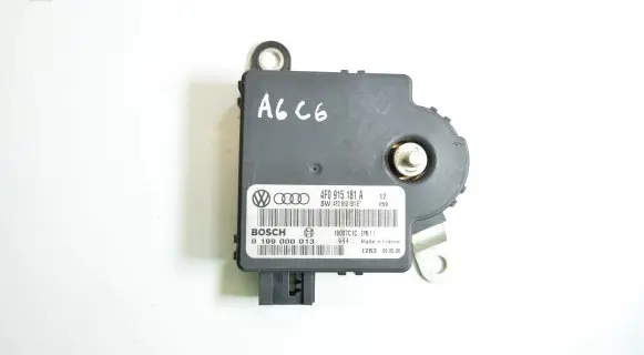 Audi A6 S6 C6 4F Battery control module 4F0915181A
