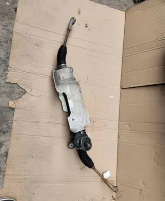 Volkswagen Touran I Steering rack 1T1423050N