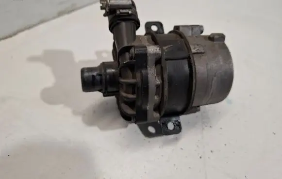 Volvo V60 Electric auxiliary coolant/water pump 31293979