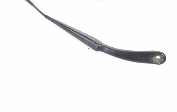 Mercedes-Benz A W176 Windshield/front glass wiper blade A1768200344