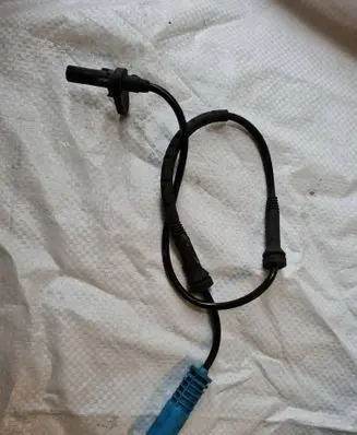 BMW 3 E90 E91 ABS brake wheel speed sensor 61126908705