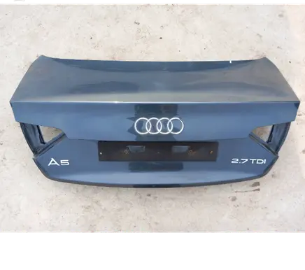 Tailgate/trunk/boot lid