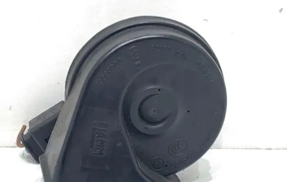 Mercedes-Benz ML W166 Horn signal A0525453826