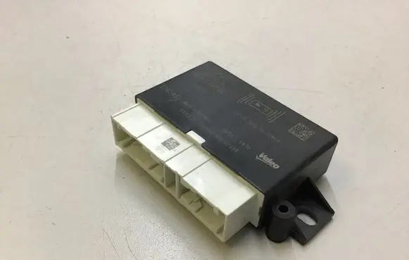 Citroen DS7 Crossback Parking PDC control unit/module 9837674380