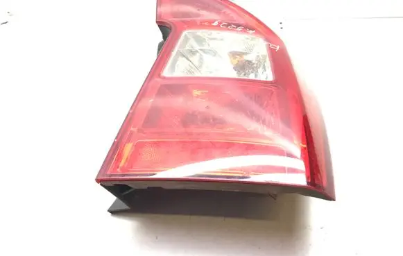 KIA Carens II Rear/tail lights 924021D0R