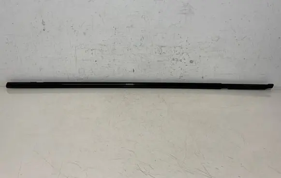 Audi Q8 Rear door glass trim molding 4ML837475 4M8837475C