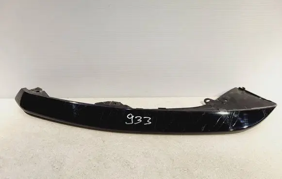 Aston Martin Vantage IV Front bumper lip HY6317626A V0596