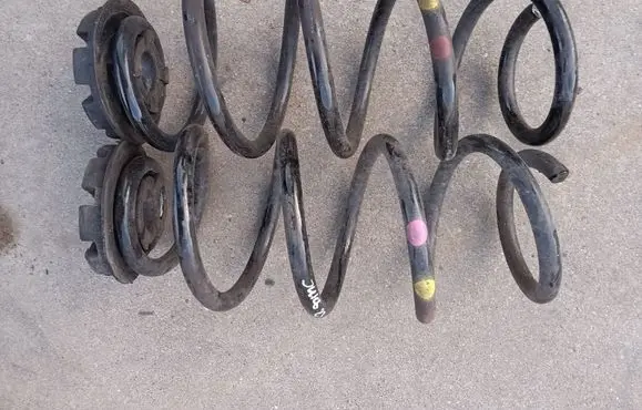 Nissan Juke II F16 Rear coil spring