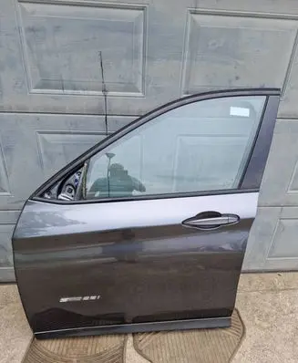 BMW X1 F48 F49 Front door 41007414369 7414369