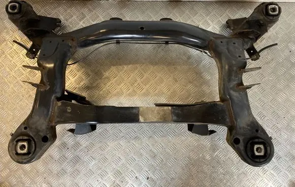 BMW 3 E90 E91 Rear subframe 