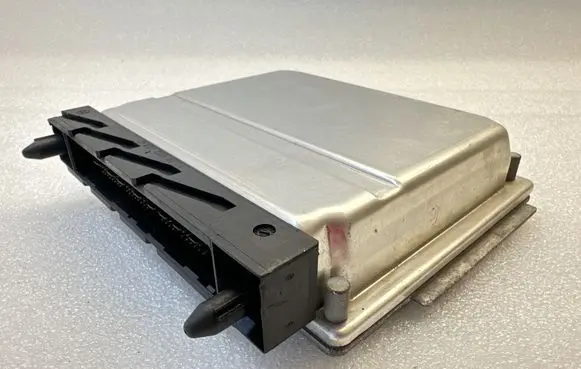 Volvo XC90 Engine control unit/module 0281011078 1194 1039S00000