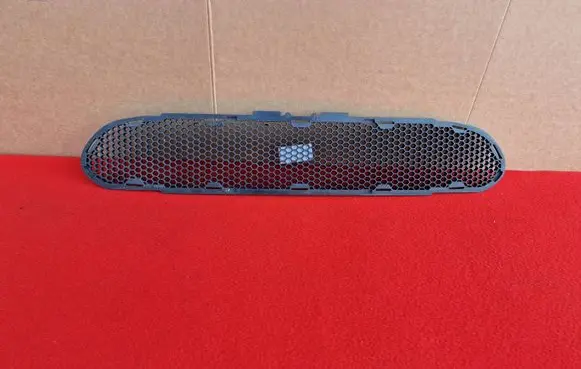 Ford Escort Front bumper lower grill 95AB-A018A58-BD