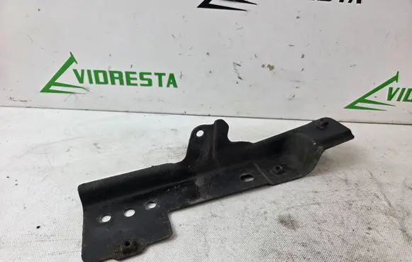 Audi Q7 4L Fender mounting bracket 4L0805698