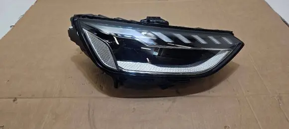 Audi A4 S4 B9 8W Headlight/headlamp 8W0941036E