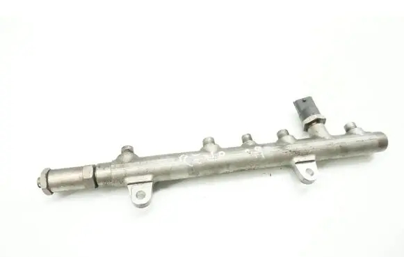 Renault Megane I Fuel main line pipe 8200347176 0445214