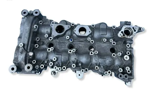 Mercedes-Benz A W177 Engine head A2600102301