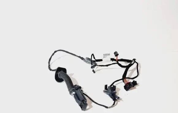 Audi A5 8T 8F Rear door wiring loom 8T8971687J 8T8971687