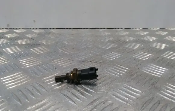 Coolant temperature sensor