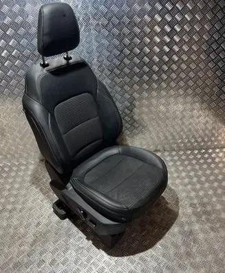 Ford Kuga III Front passenger seat DG24740