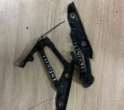 Infiniti Q70 Y51 Tailgate/trunk/boot hinge 844301PM5C