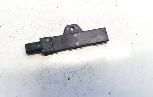 BMW 5 F10 F11 Antenna control unit 6520922083102