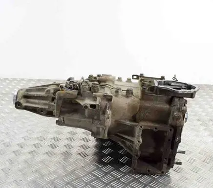 Mitsubishi L200 Gearbox transfer box case MB936993 3201A085
