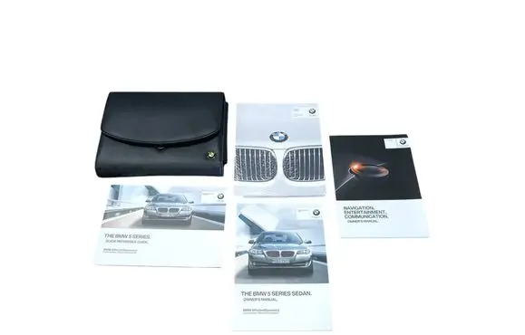 BMW 5 F10 F11 Owners service history hand book 