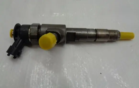 Ford Fiesta Fuel injectors set 0445110489